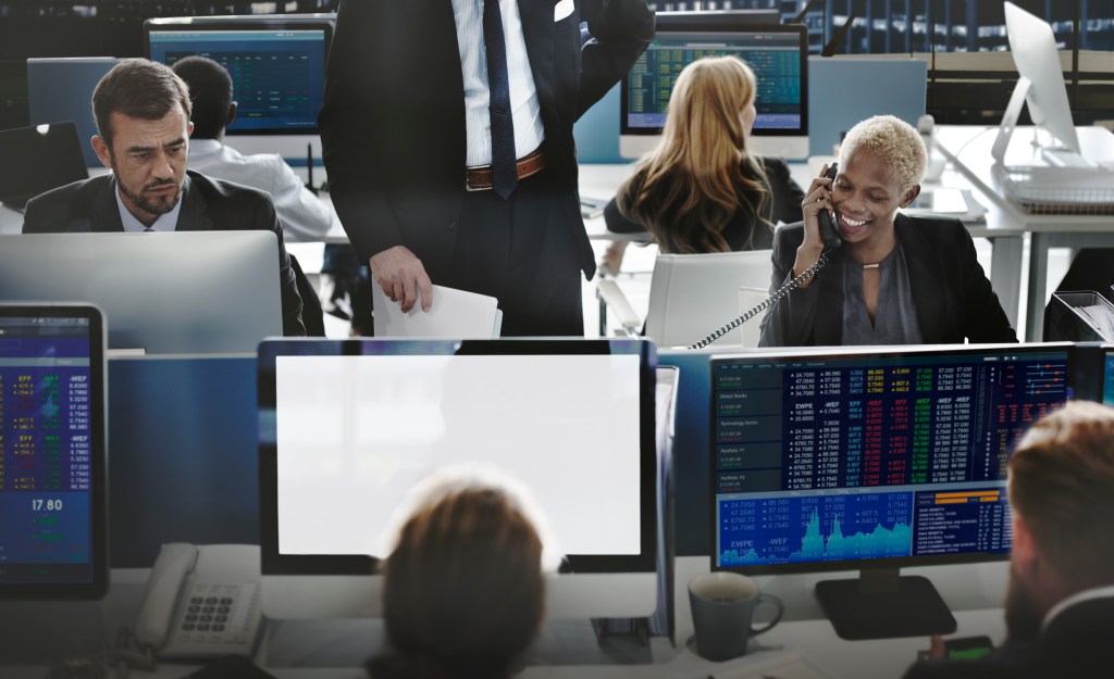 top stock brokers london